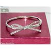 Image 1 : Kate Spade Skinny Mini Bow Bangle
