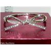 Image 9 : Kate Spade Skinny Mini Bow Bangle
