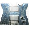 Image 10 : Jackson with Floyd Rose Guitar Comes with Case