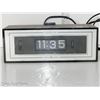 Image 2 : General Electric Lighted Dial Flip Clock