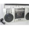 Image 4 : Hitachi Stereo Portable Radio Cassette Recorder