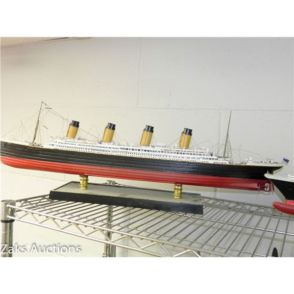 The Titanic Model Ship