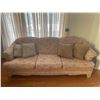 Image 1 : 3 Seater Sofa With Throw Pillows 78Lx36Dx32H