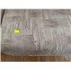 Image 4 : 2 Seater Sofa With Throw Pillows 58Lx36Dx32H