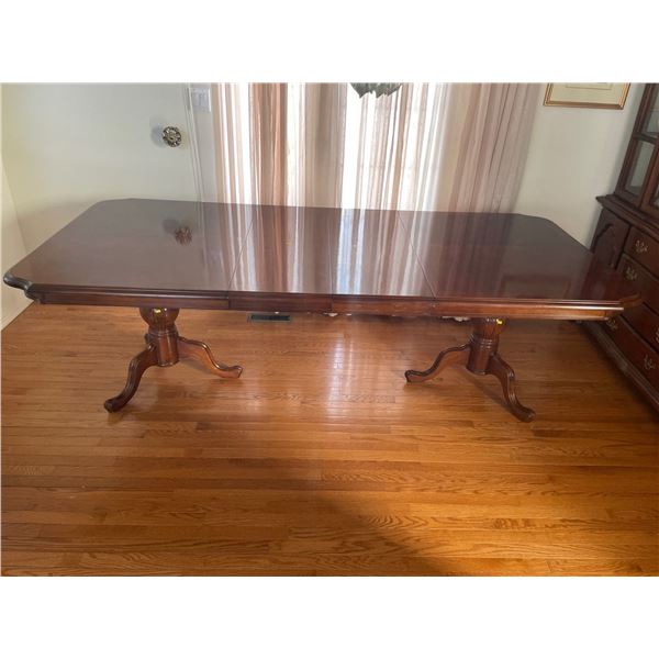 Solid Wood Decorative Dining Table With 2 Leaves 96Lx44Dx31H