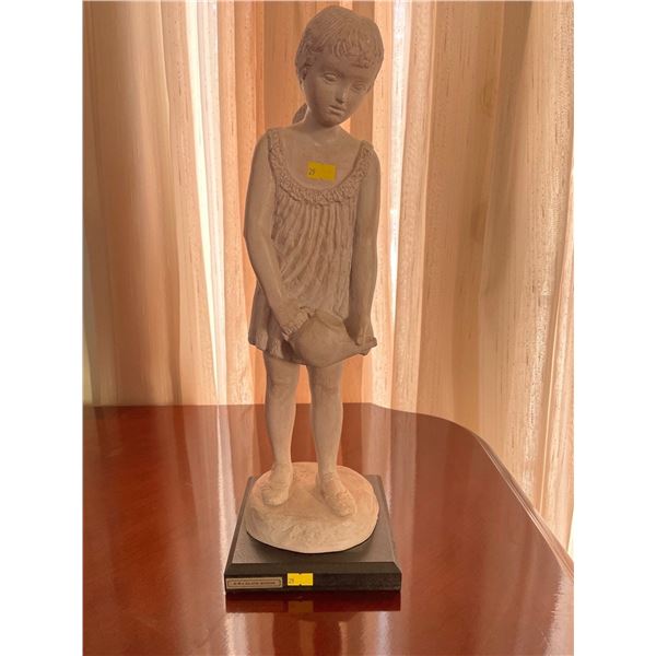 G.M.I GALERIE MODERN STATUE 19H