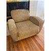 Image 2 : 1 Seater Arm Chair 38Lx38Dx34H