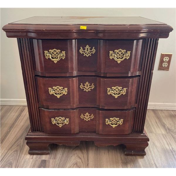 Solid Wood 3 Drawer Nightstand 25Lx17Dx26H