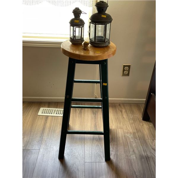 Wooden Bar Stool With Inside Home Decor