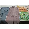 Image 3 : LOT DE 23 VÊTEMENTS POUR FEMMES