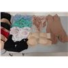 Image 3 : LOT DE 21 SOUTIENS-GORGES