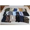 Image 1 : LOT DE 24 CHANDAILS POUR HOMMES