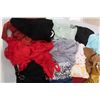 Image 2 : LOT DE 30 ROBES POUR FEMMES