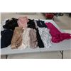 Image 1 : LOT DE 12 ROBES POUR FEMMES