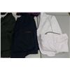 Image 8 : LOT DE 19 COSTUMES POUR HOMMES
