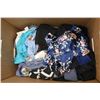 Image 1 : LOT DE 200+ VÊTEMENTS POUR FEMMES ASST