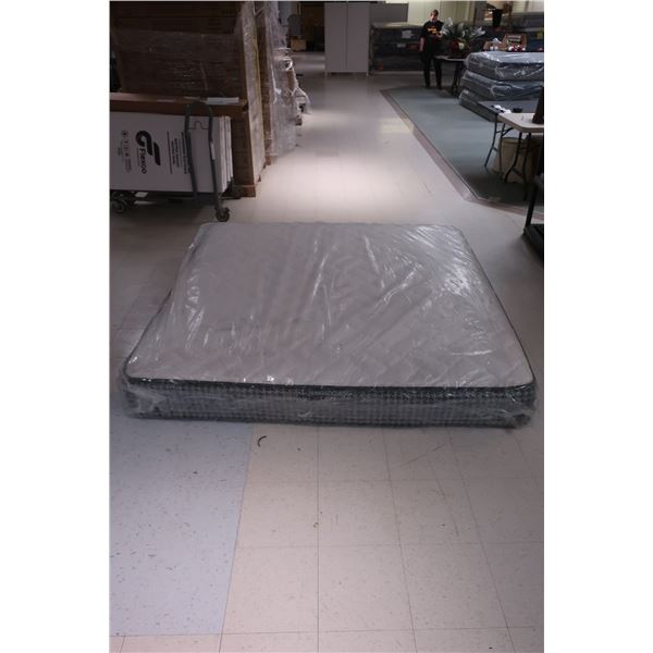 MATELAS KING KINGSDOWN 76"x79"x13"-IMPARFAIT