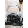 Image 1 : LOT DE FACE SHEILDS, ETC. (SANS BAC)