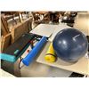 Image 1 : LOT D'ARTICLES D'EXERCICE ASST