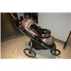 Image 3 : POUSSETTE (RÉVERSIBLE) MODES JOGGER