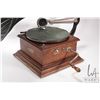 Image 2 : Quarter cut oak external horn Zonophone gramophone, appears to be working at time of cataloguing. NO