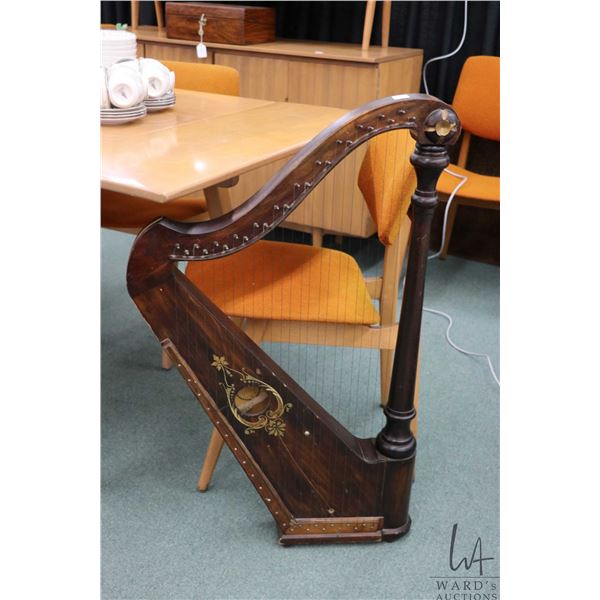 Vintage Ward-Stilson Co. Automatic harp, conditionally challenged, should be viewed in person