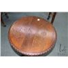 Image 2 : Mid 20th century walnut, Regency style occasional table with center pedestal and brass capped claw f