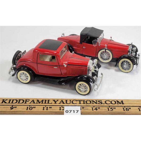 LOT OF 2 - DIECAS MODELS - INCL 1932 FORD COUPE & 1928 BOATTAIL SPEEDSTER