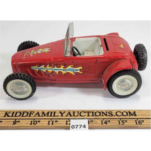 NYLINT TOYS FORD PRESSED STEEL MODEL CAR