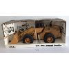 Image 1 : ERTL CASE DIECAST W30 WHEEL LOADER - 1:16 SCALE
