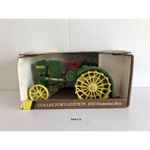 ERTL JOHN DEERE DIECAST 1915 MODEL "R" WATERLOO BOY TRACTOR - 1:16 SCALE 