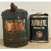Image 4 : LOT OF 2 - B-A BOWTIE 5 GAL & B/A AUTOLENE 2 GAL MOTOR OIL CANS