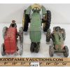 Image 2 : LOT OF 3 - MISC TRACTORS - INCL JOHN DEERE & S. S. SARNA