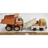 Image 1 : LOT OF 2 - BUDDY "L" PRESSED STEEL DUMP TRUCK & HYDRAULIC TRANSPORTER