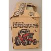 Image 3 : ERTL INTERNATIONAL DIECAST 1586 TRACTOR W/ CAB - 1:16 SCALE