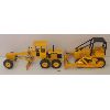 Image 1 : LOT OF 2 - ERTL JOHN DEERE DIECAST TRACTOR COMBINE & BULLDOZER 