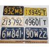 Image 1 : LOT OF 6 - 1930'S-1950'S ONTARIO LICENCE PLATES