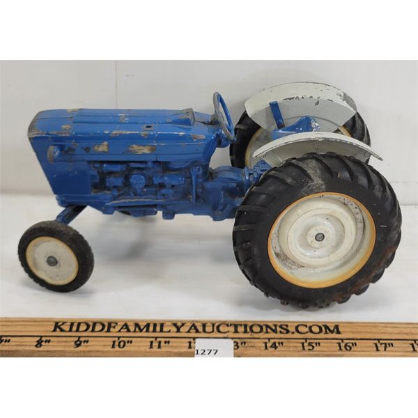 ERTL DIECAST TRACTOR
