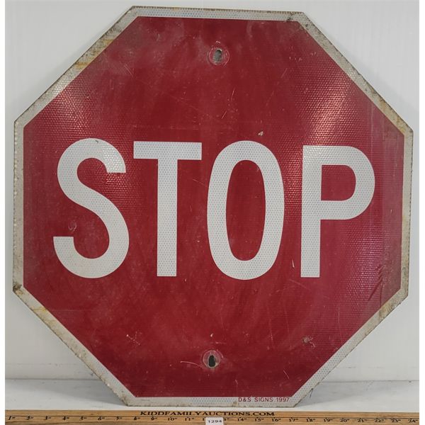 STOP SIGN
