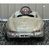 Image 4 : TOYS TOYS 300 SL MERCEDES BENZ PEDAL CAR 