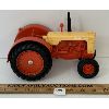Image 1 : ERTL CASE 1986 DIECAST 600 TRACTOR