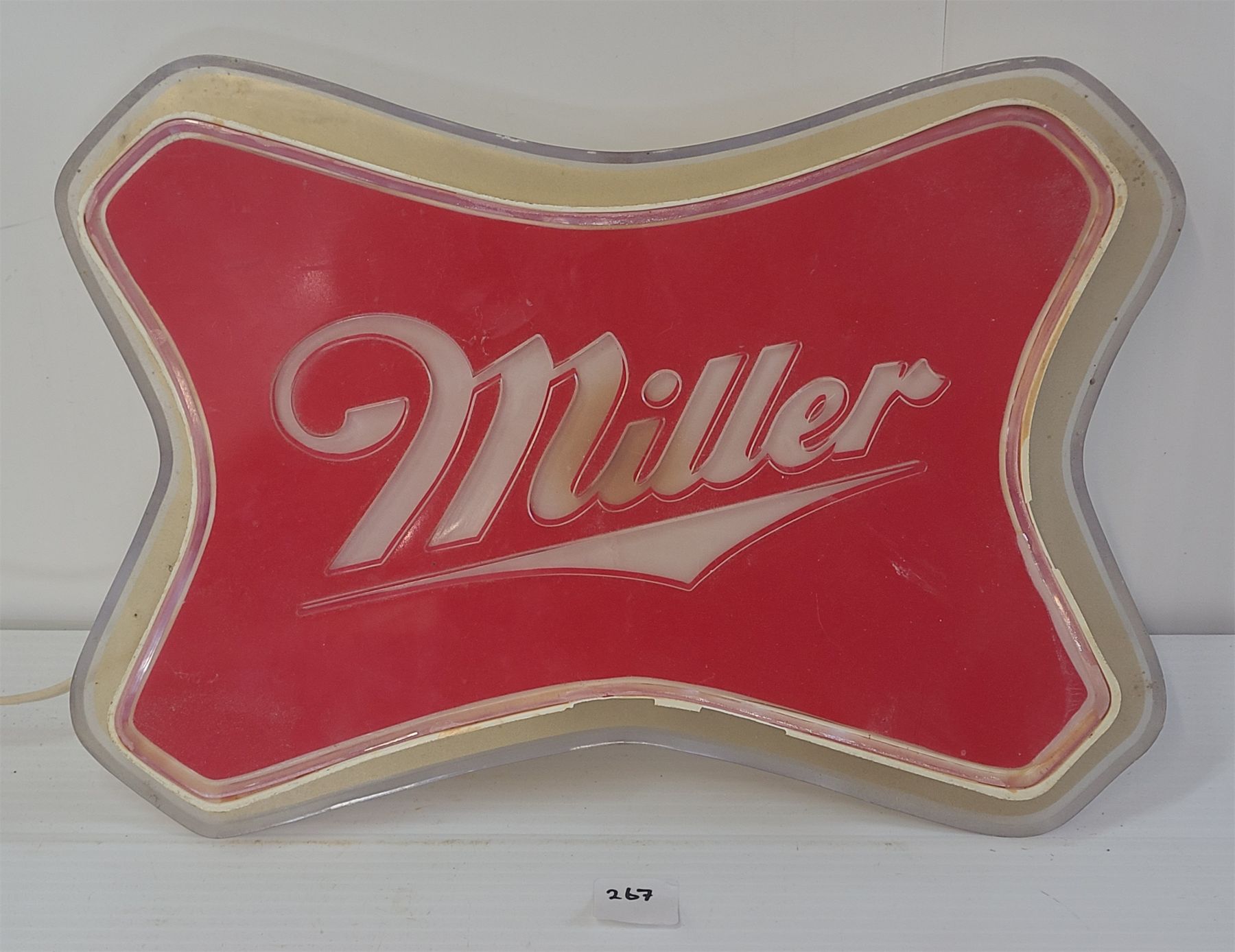 Red Miller. Sign MILLER LIGHT UP SIGN