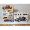 Image 2 : LOT OF 2 - MONOGRAM '32 & 1934 FORD ROADSTER & COUPE/CONVERTIBLE MODEL KITS