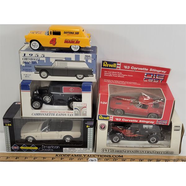 LOT OF 5 - DIECAST MODEL CARS - INCL REVELL '63 CORVETTE STINGRAY - 1:24 SCALE