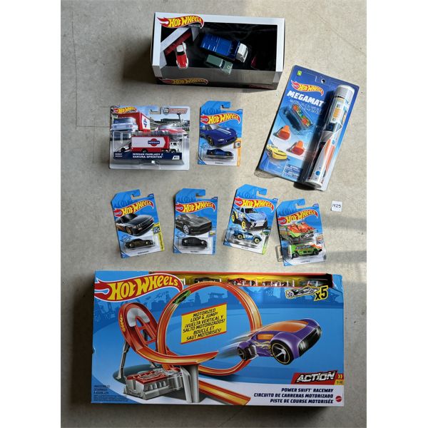 LOT OF 9 - HOTWHEELS - INCL CARS, RAMP, ETC 
