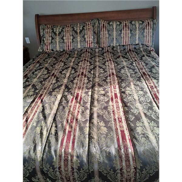 Croscill Home Fashions King Size Accent Bedding