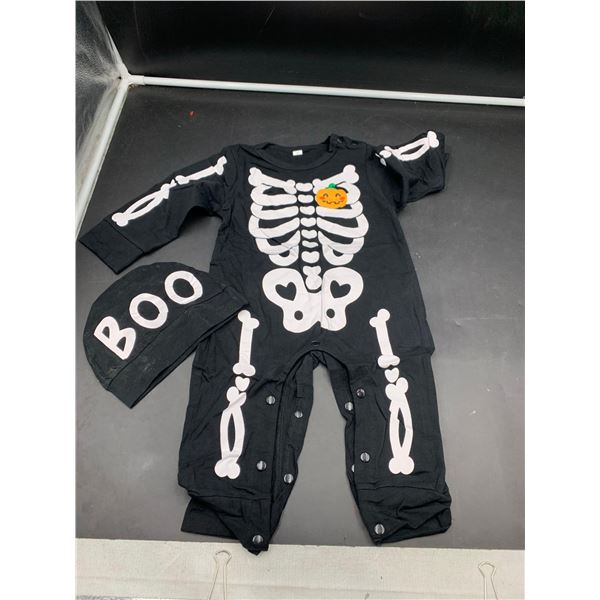 2T Skeleton Onesie and Toque