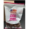 Image 2 : Milk Chocolate Almonds (12 x 113g)