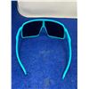 Image 3 : Truly Hard Spritzer Sunglasses