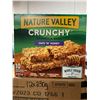 Image 2 : CASE LOT Nature Valley Crunchy Oats 'n' Honey Granola Bars 12 x 230g